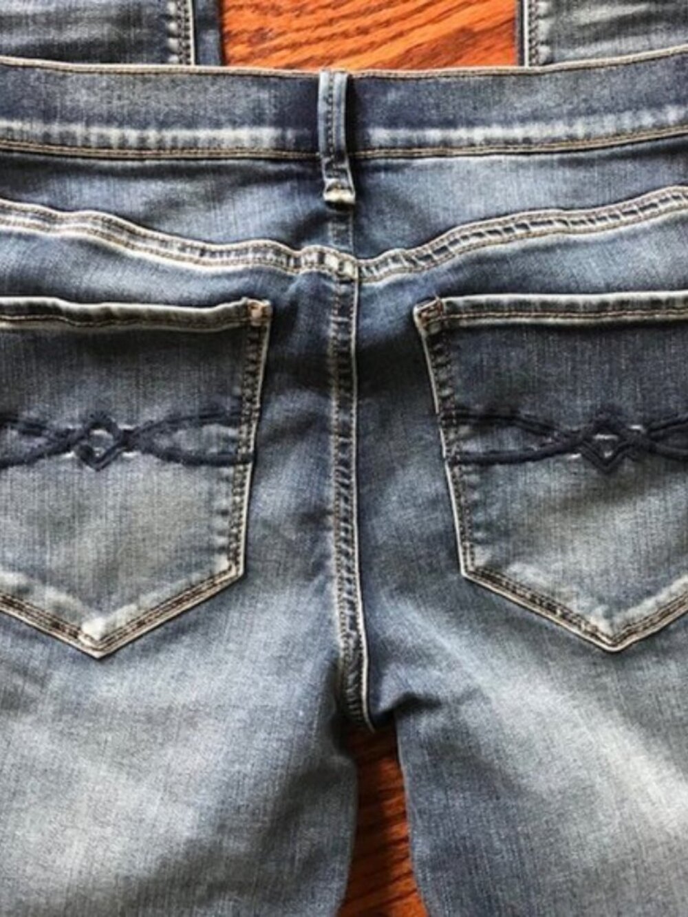 MUDD Juniors Size 7 Skinny Jeans Low Rise Distressed NWT - Picture 10 of 10